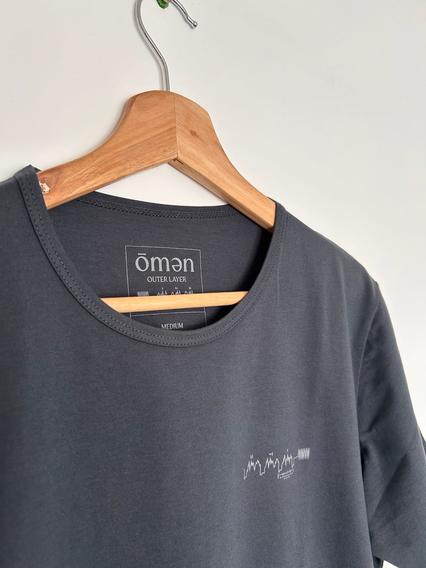 Outer Layer Tee - Niebla