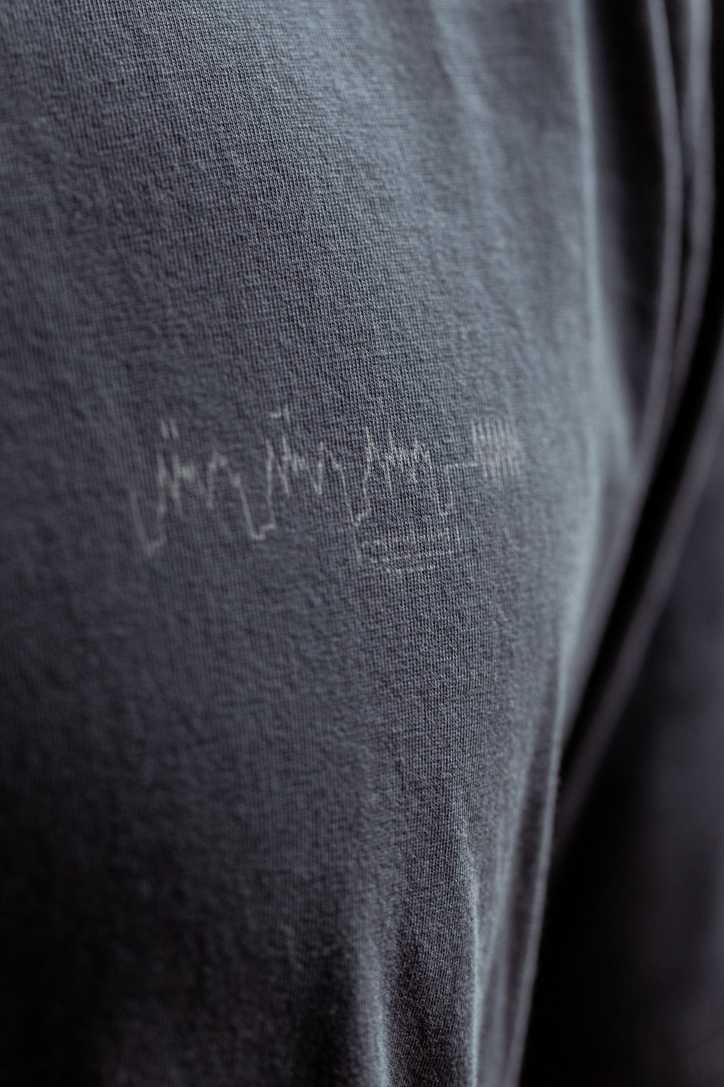 Outer Layer Tee - Niebla